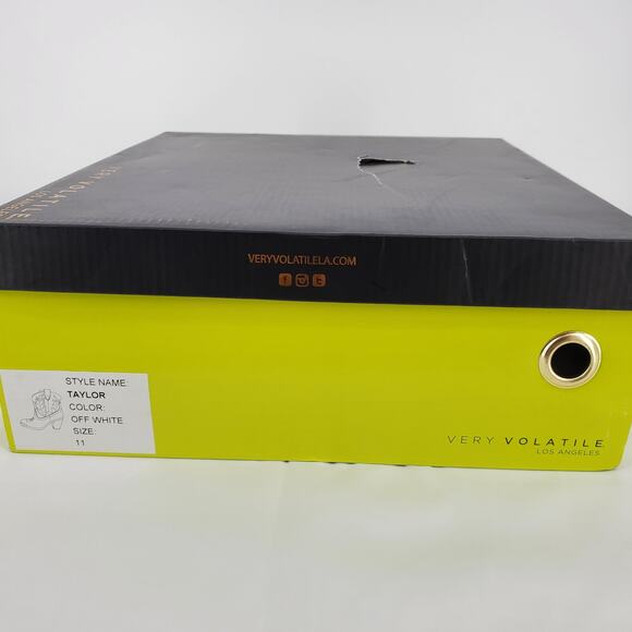 Very Volatile Womens 11 Taylor Western Ankle Boot Off White New In Box - Picture 8 of 8